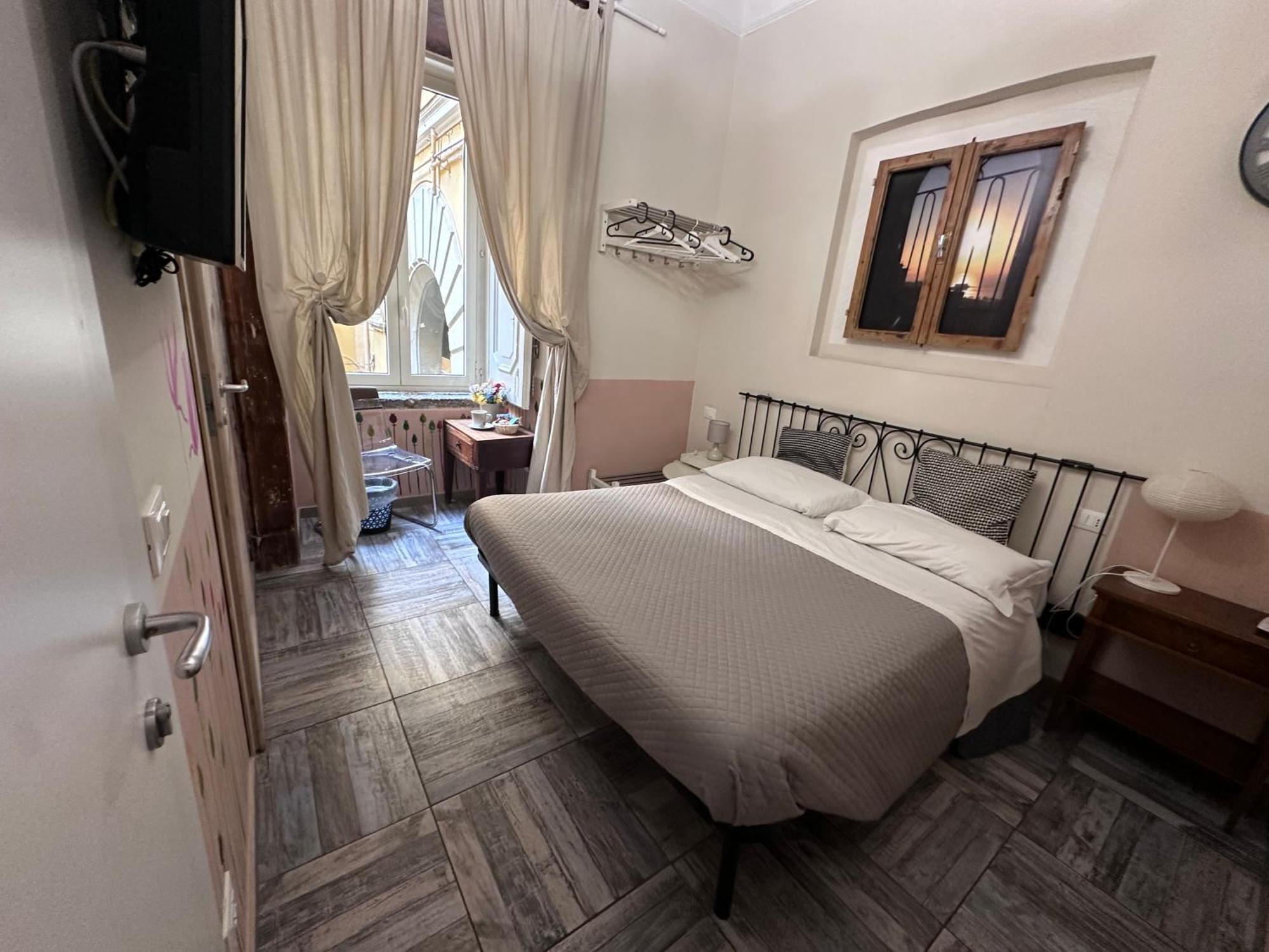 Corso 211 Beds & Suites ナポリ エクステリア 写真